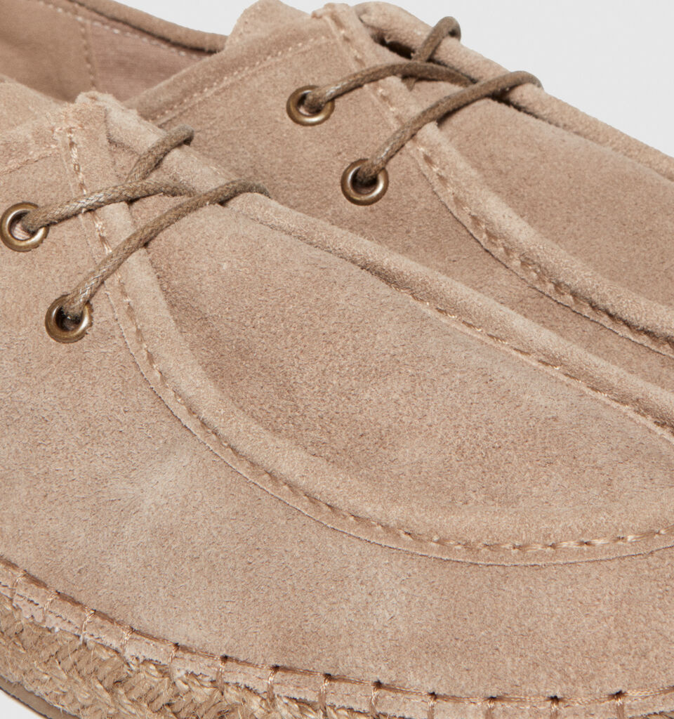 Lace-up espadrilles in suede - men's shoes - Beige | Sisley image number 3